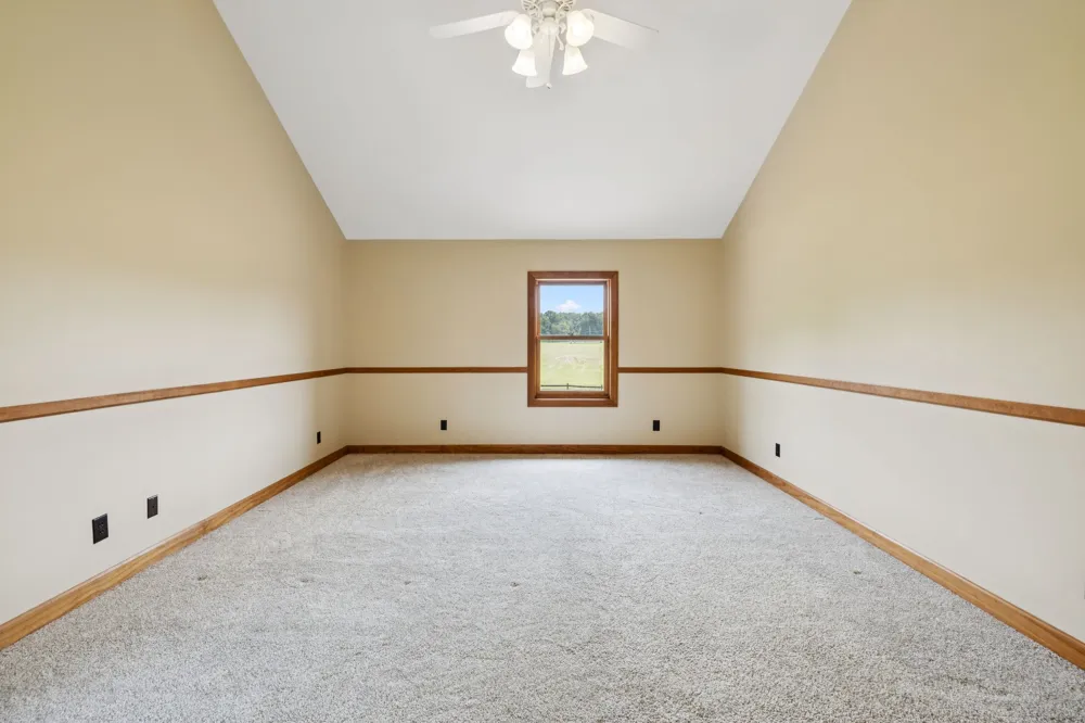 4255 McFall Rd Cumberland City, TN 37050