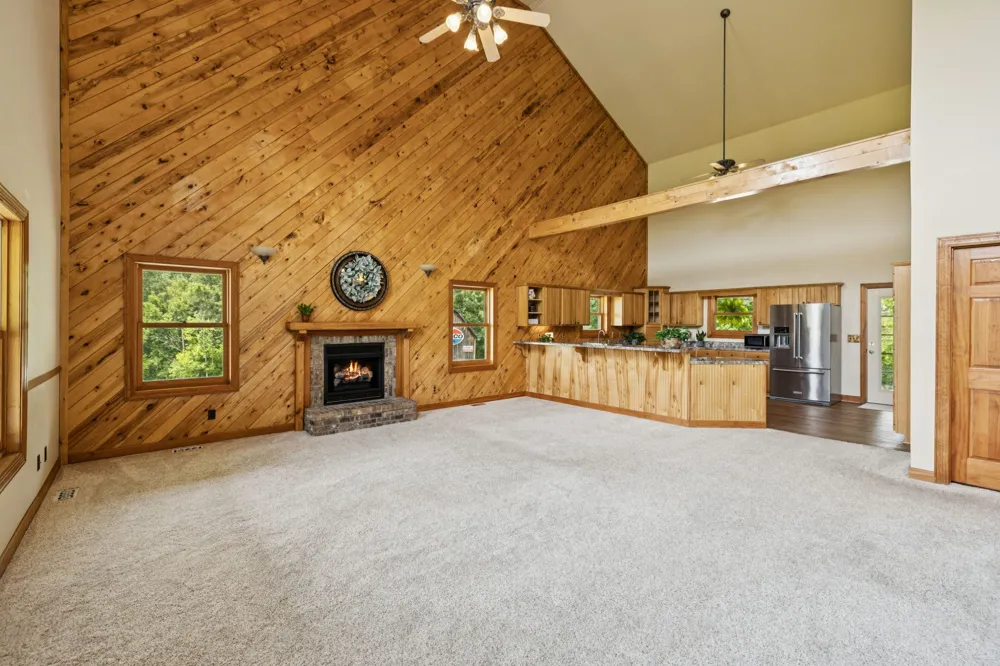 4255 McFall Rd Cumberland City, TN 37050