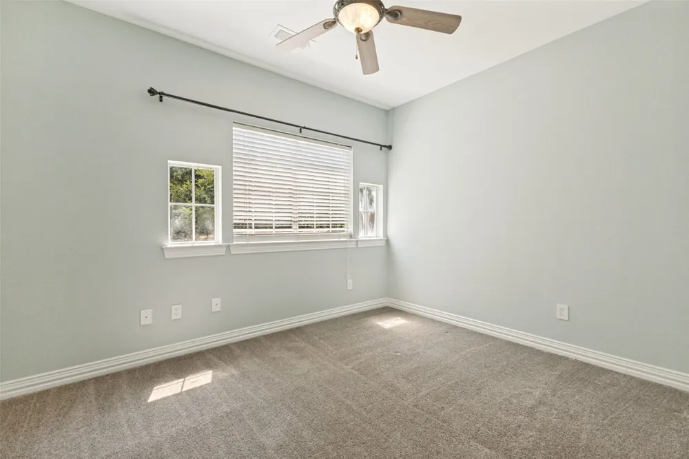 290 Aqua Marine Drive Oak Point, TX 75068
