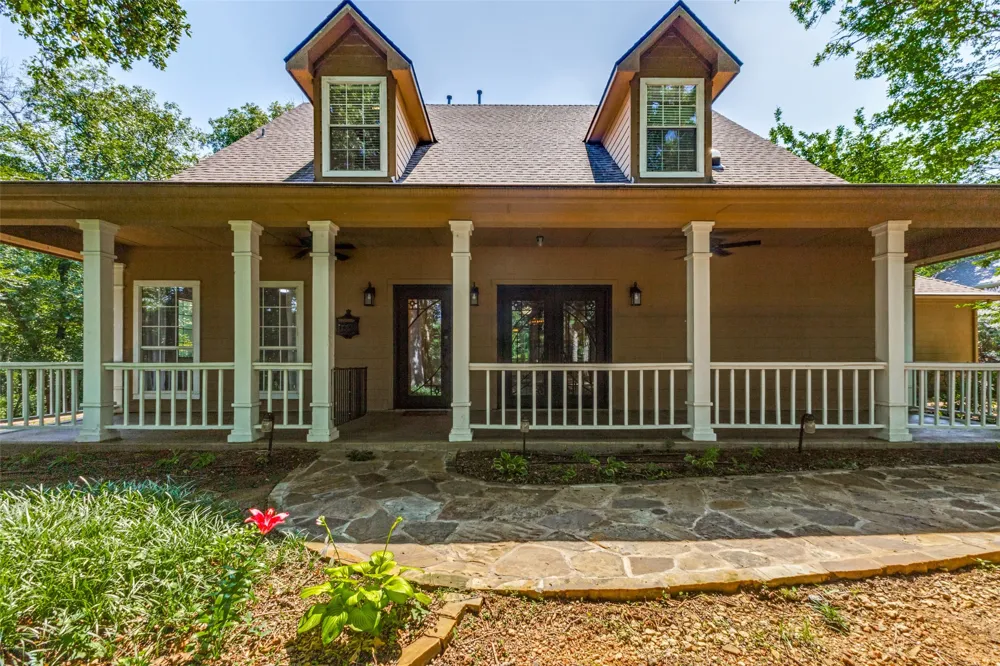 290 Aqua Marine Drive Oak Point, TX 75068