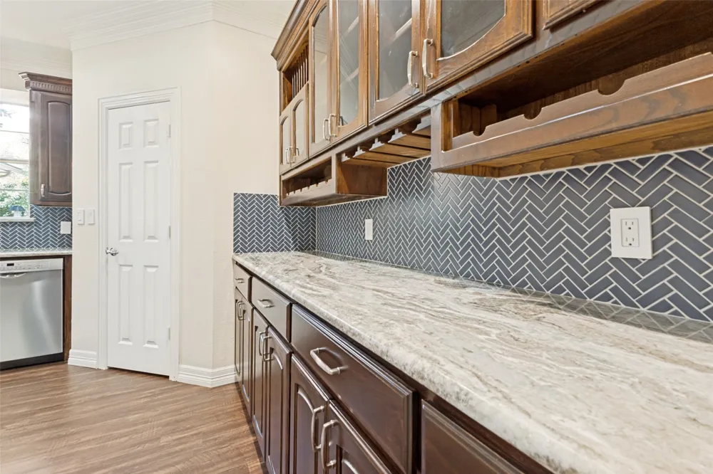 290 Aqua Marine Drive Oak Point, TX 75068