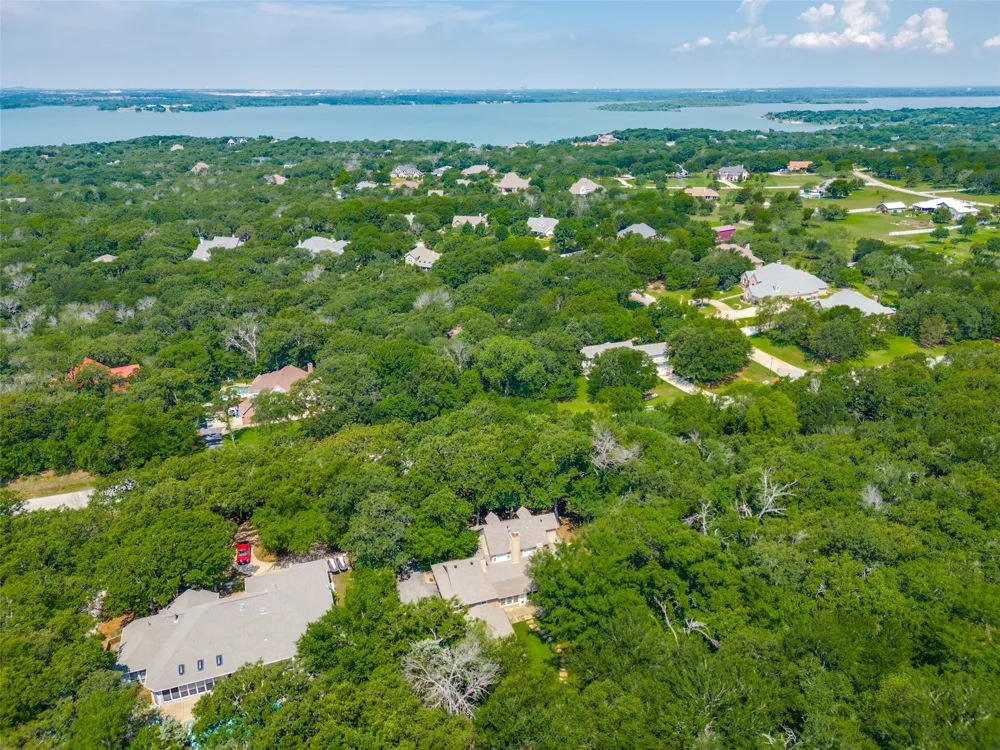 290 Aqua Marine Drive Oak Point, TX 75068