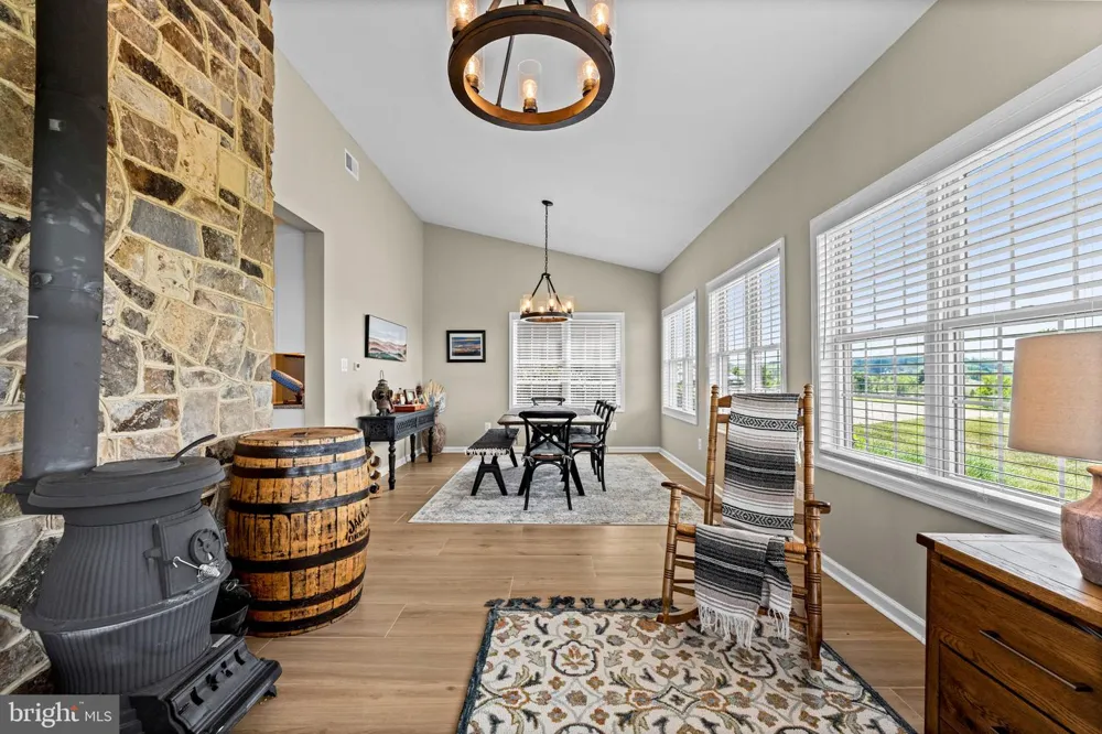 820 SHADYSIDE ROAD Elk Garden, WV 26717