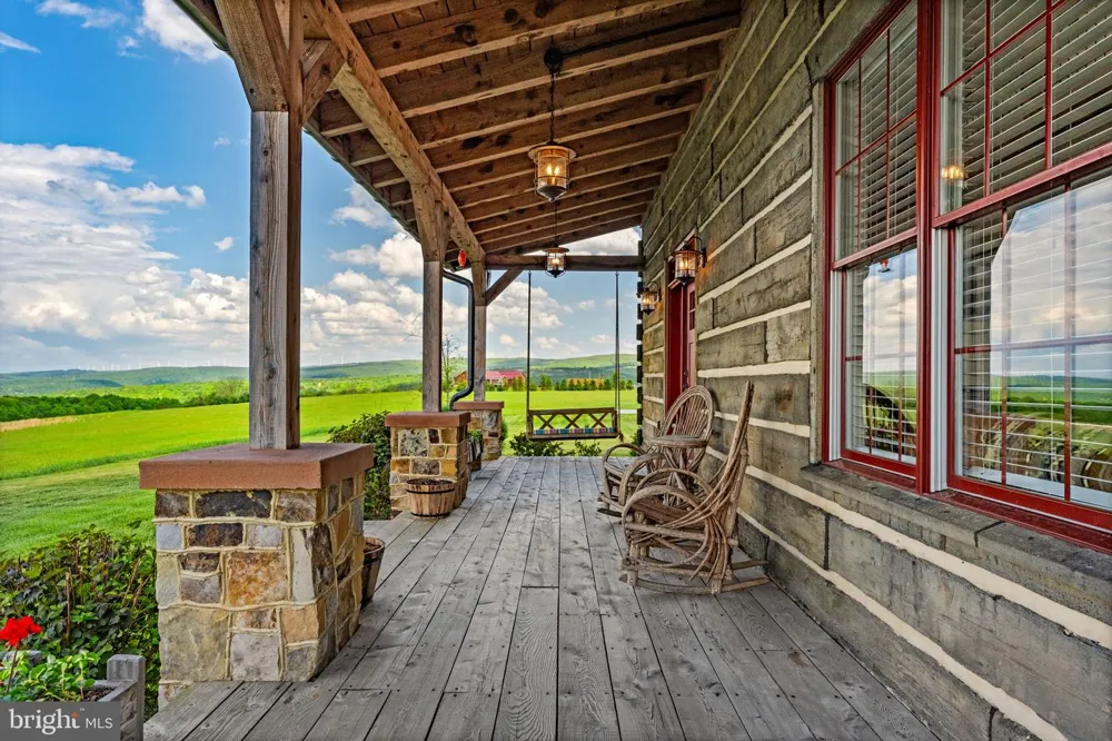 820 SHADYSIDE ROAD Elk Garden, WV 26717