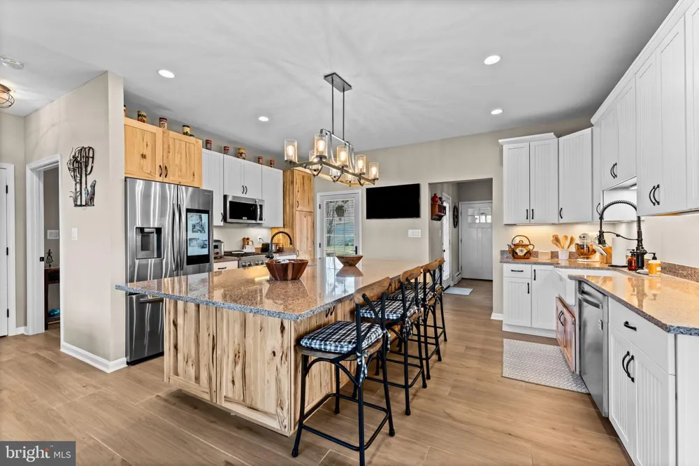 820 SHADYSIDE ROAD Elk Garden, WV 26717