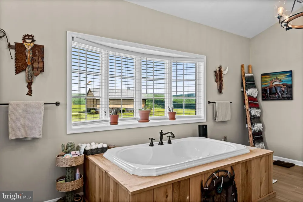 820 SHADYSIDE ROAD Elk Garden, WV 26717