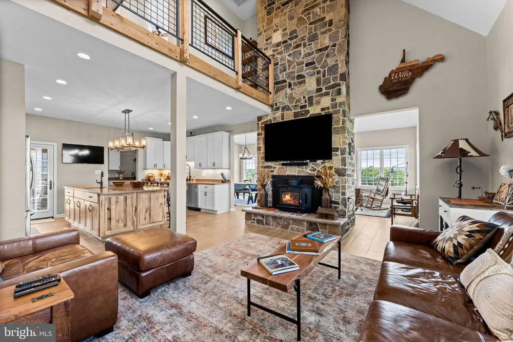 820 SHADYSIDE ROAD Elk Garden, WV 26717