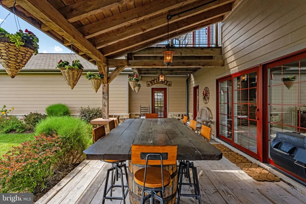 820 SHADYSIDE ROAD Elk Garden, WV 26717