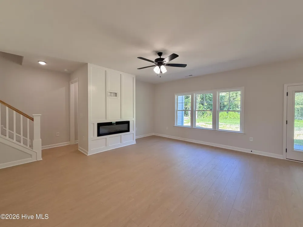 3750 Chatsworth Drive La Grange, NC 28551