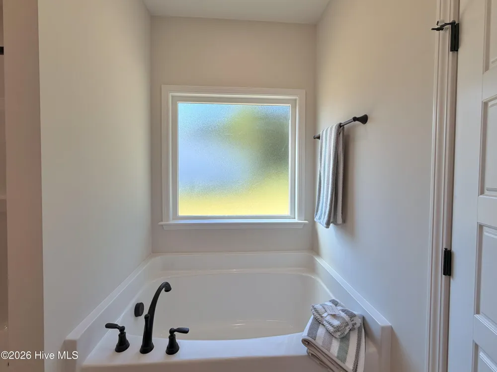 3750 Chatsworth Drive La Grange, NC 28551