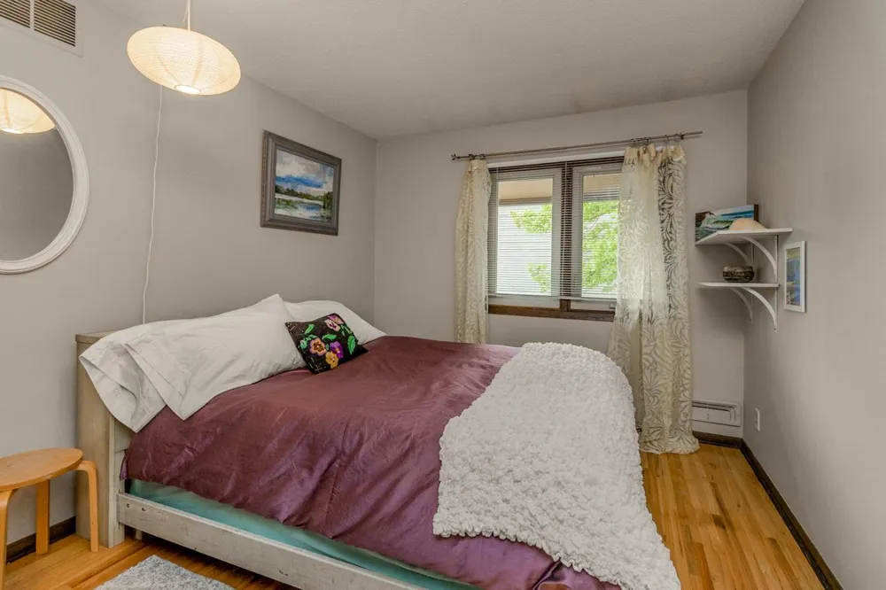 1217 Brighton Square New Brighton, MN 55112