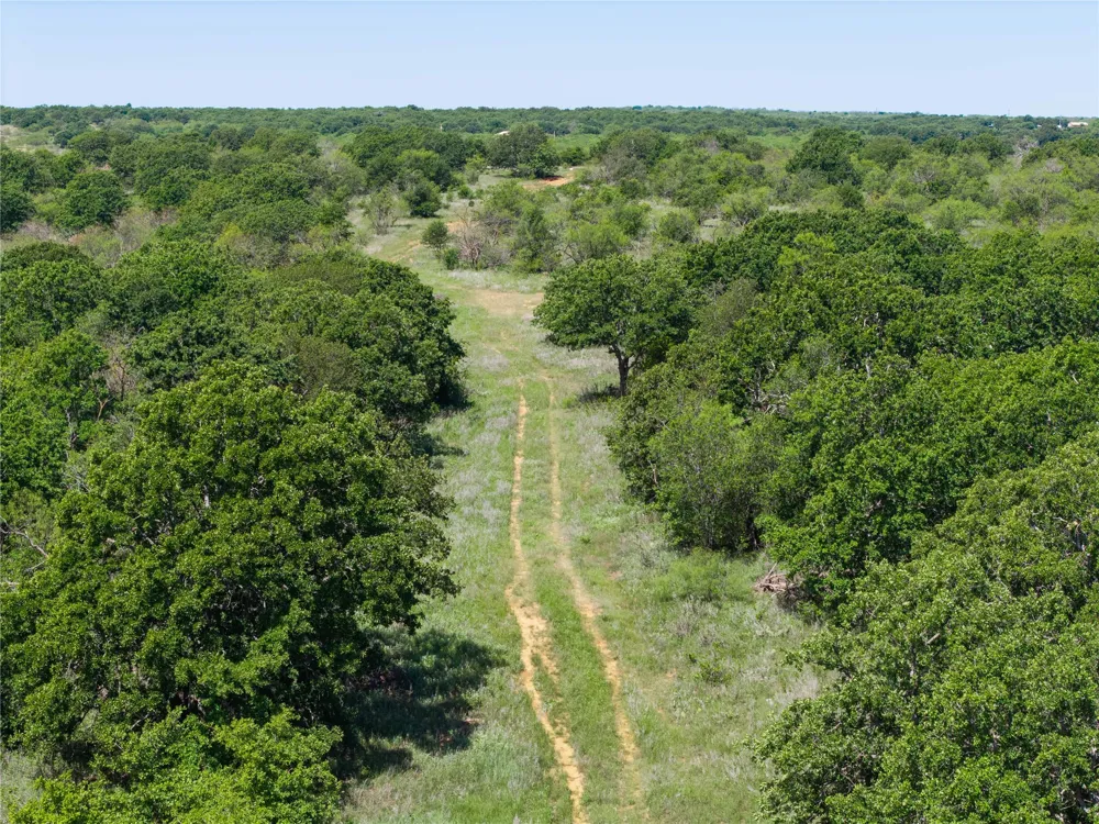 7582 Fm 2652 Loving, TX 76460