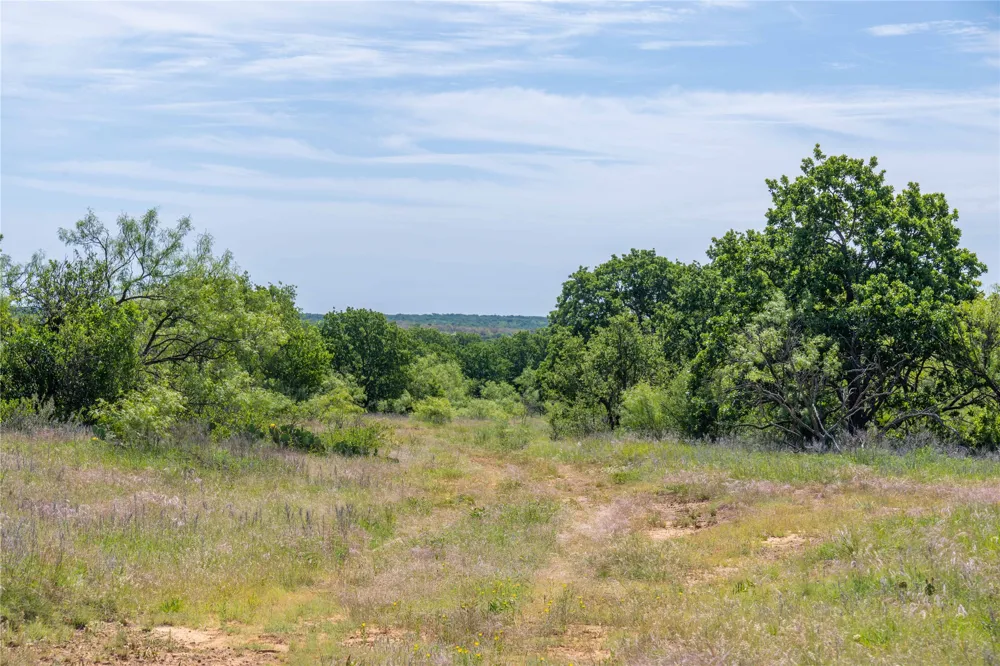 7582 Fm 2652 Loving, TX 76460