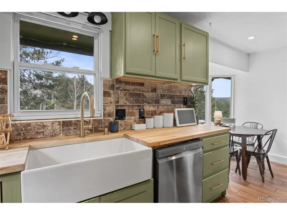 9759 Fallen Rock Road Conifer, CO 80433
