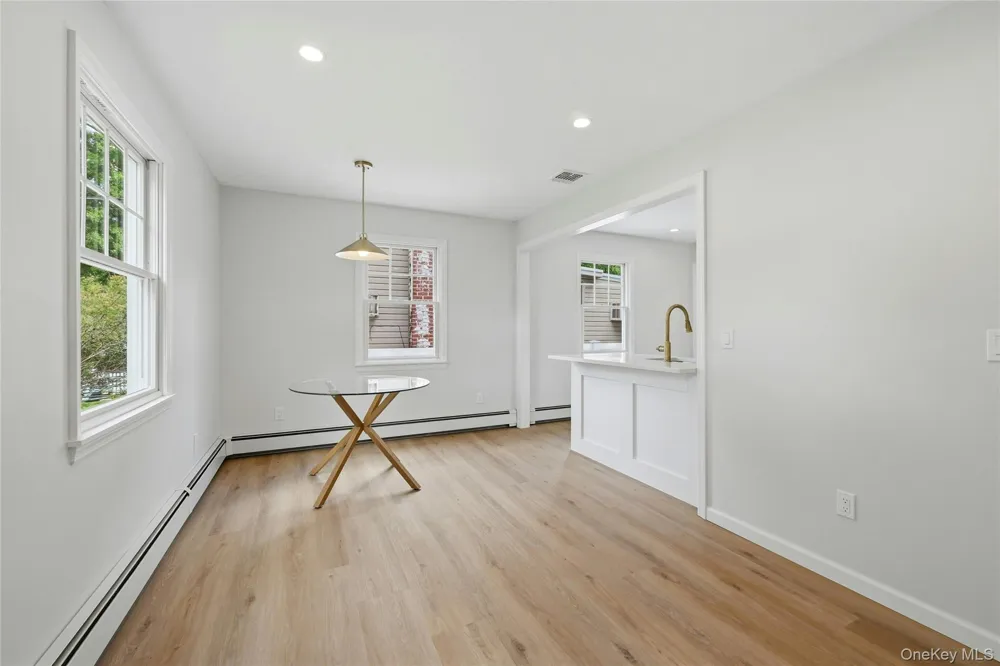 192 Iceland Drive South Huntington, NY 11746