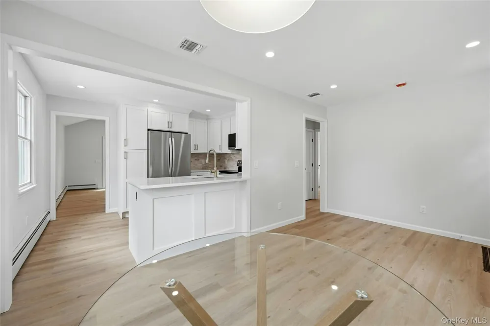 192 Iceland Drive South Huntington, NY 11746