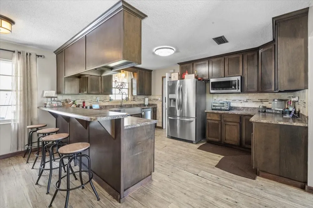 7422 S COUNTY ROAD 231 Lake Butler, FL 32054