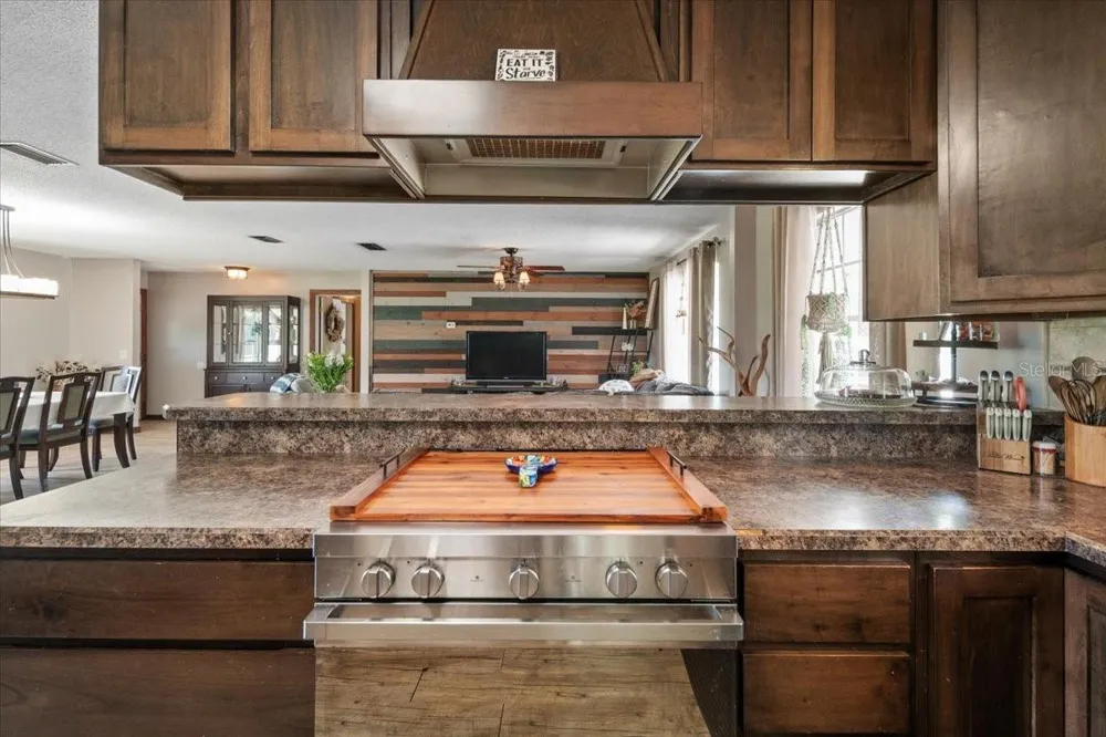 7422 S COUNTY ROAD 231 Lake Butler, FL 32054