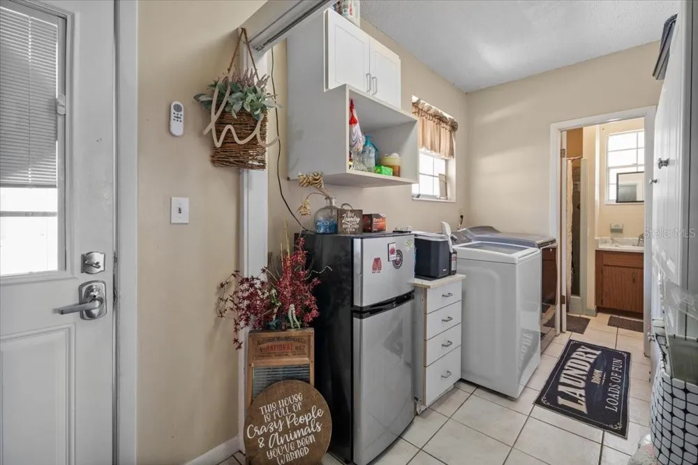 7422 S COUNTY ROAD 231 Lake Butler, FL 32054