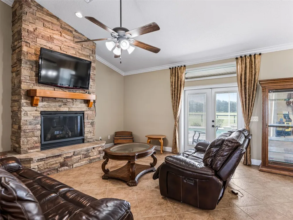 2223 CR 543 Sumterville, FL 33585