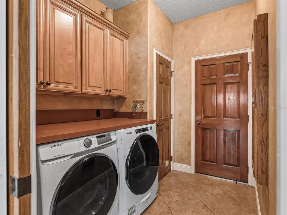 2223 CR 543 Sumterville, FL 33585