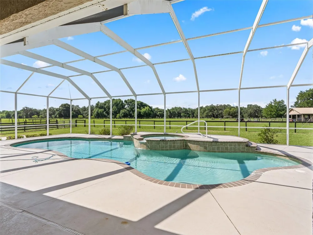 2223 CR 543 Sumterville, FL 33585