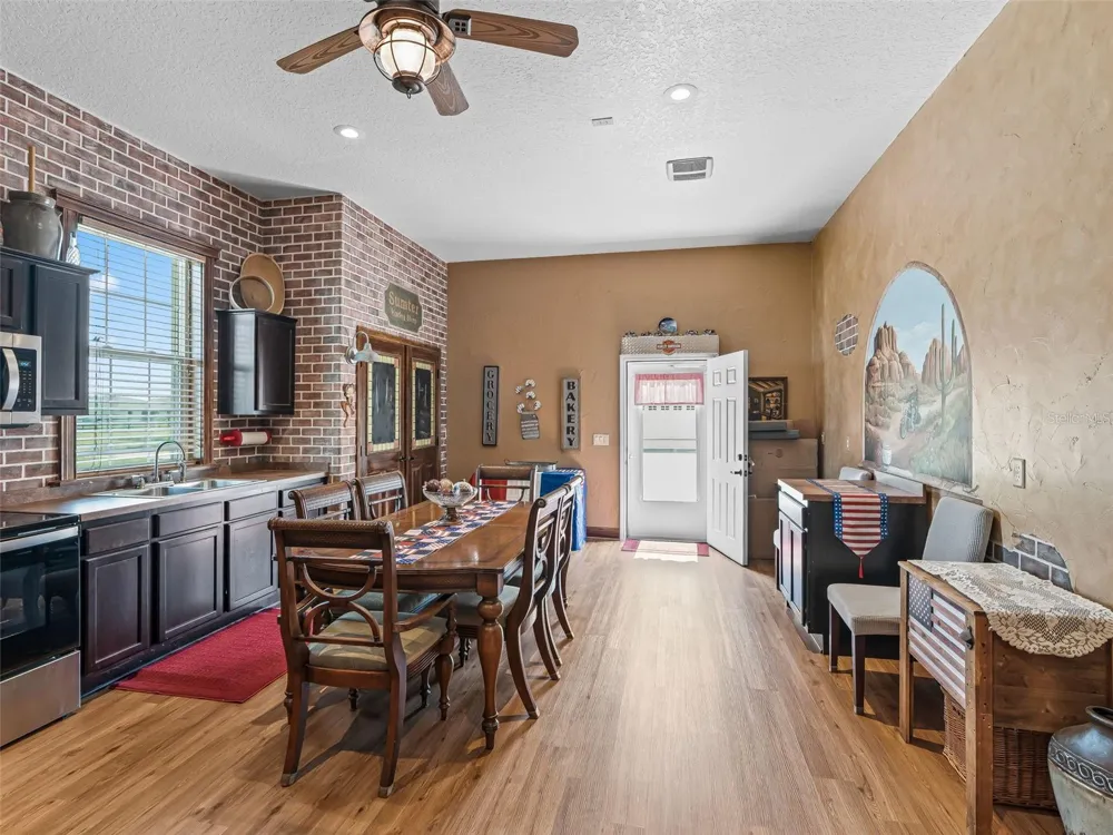 2223 CR 543 Sumterville, FL 33585