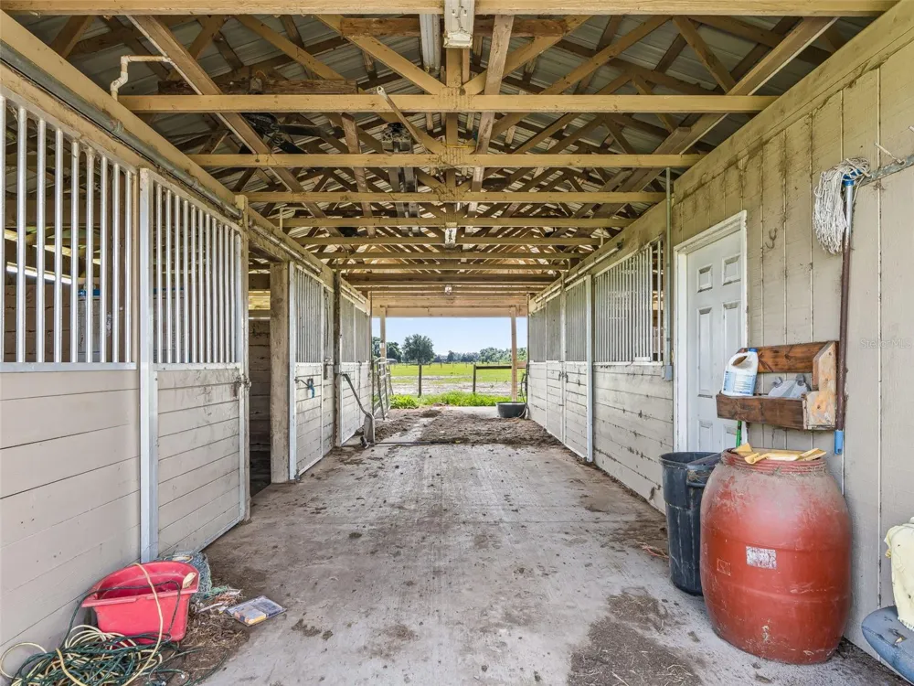 2223 CR 543 Sumterville, FL 33585