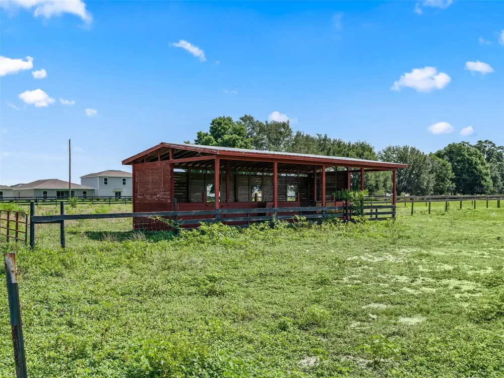 2223 CR 543 Sumterville, FL 33585