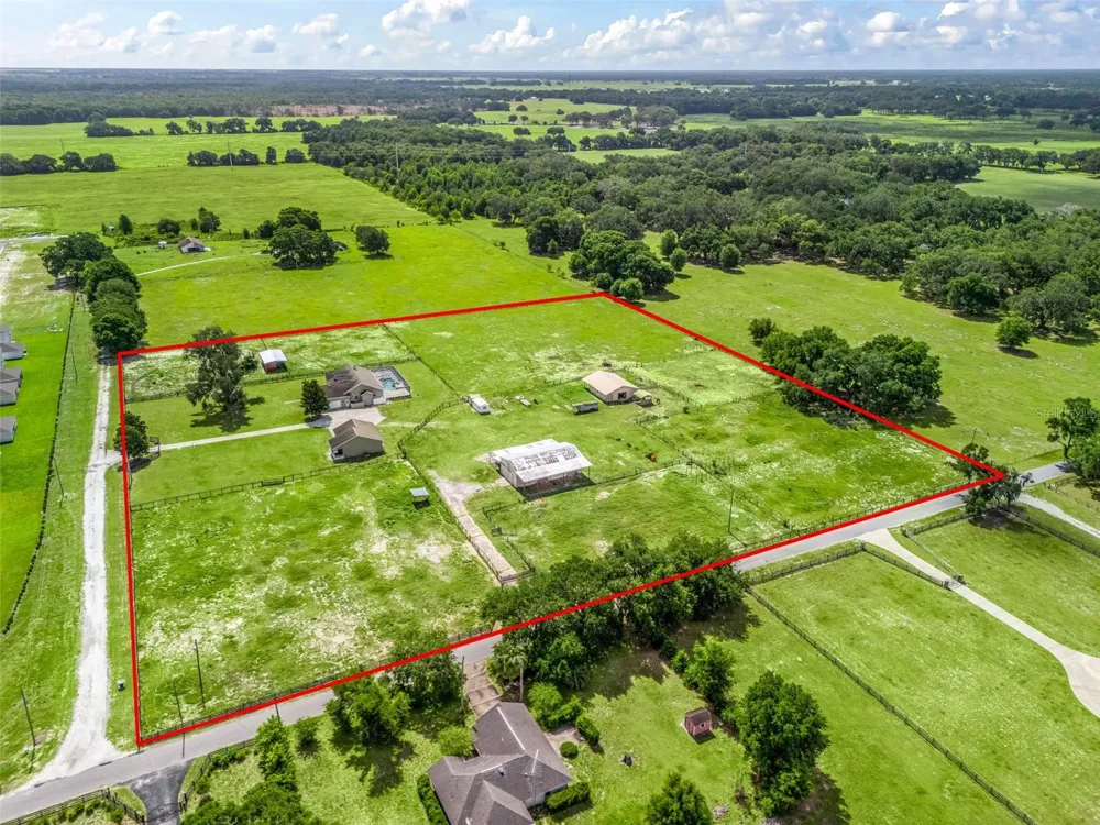 2223 CR 543 Sumterville, FL 33585
