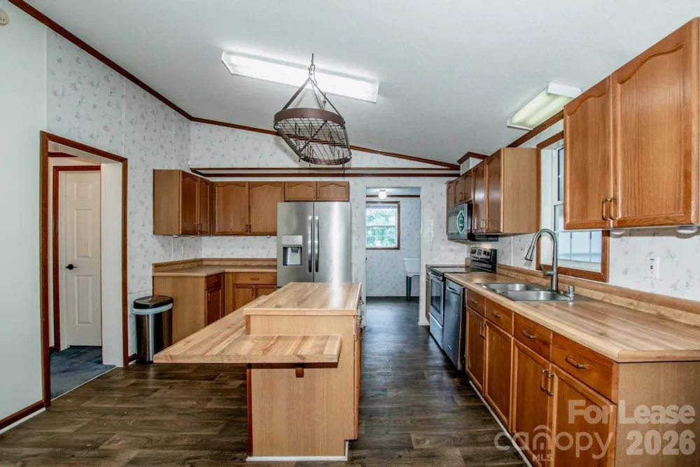 447 Kemp Road Mooresville, NC 28117