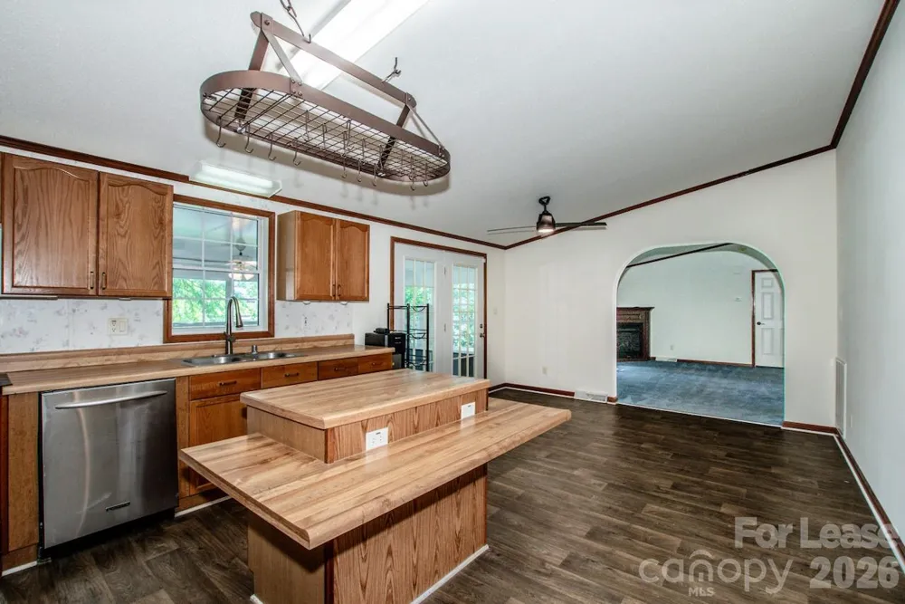 447 Kemp Road Mooresville, NC 28117