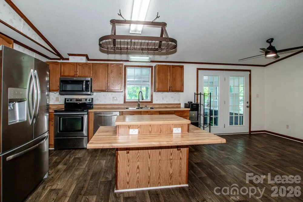 447 Kemp Road Mooresville, NC 28117