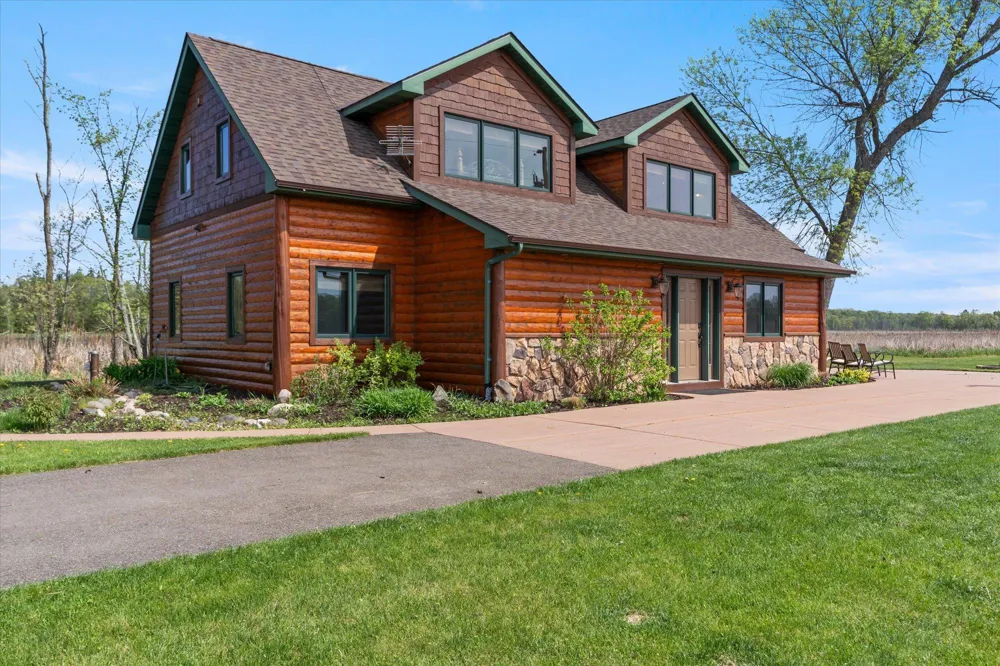 33754 Pineview Lane Crosslake, MN 56442