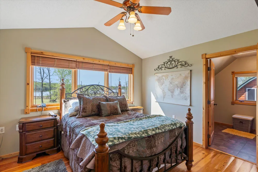 33754 Pineview Lane Crosslake, MN 56442