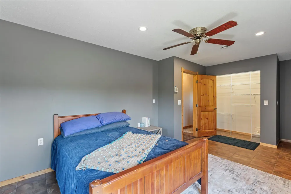 33754 Pineview Lane Crosslake, MN 56442