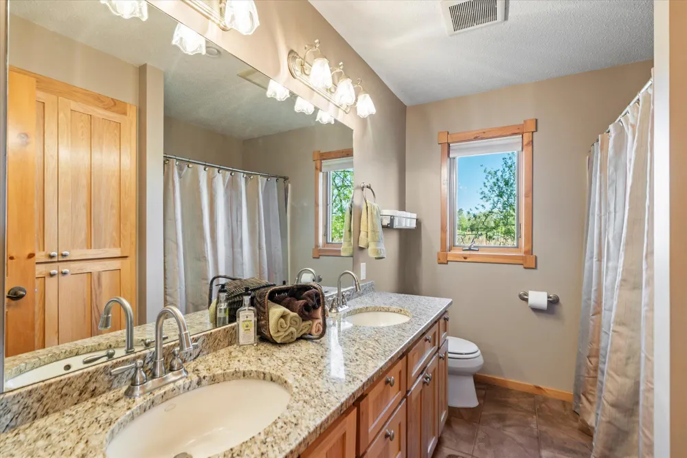 33754 Pineview Lane Crosslake, MN 56442