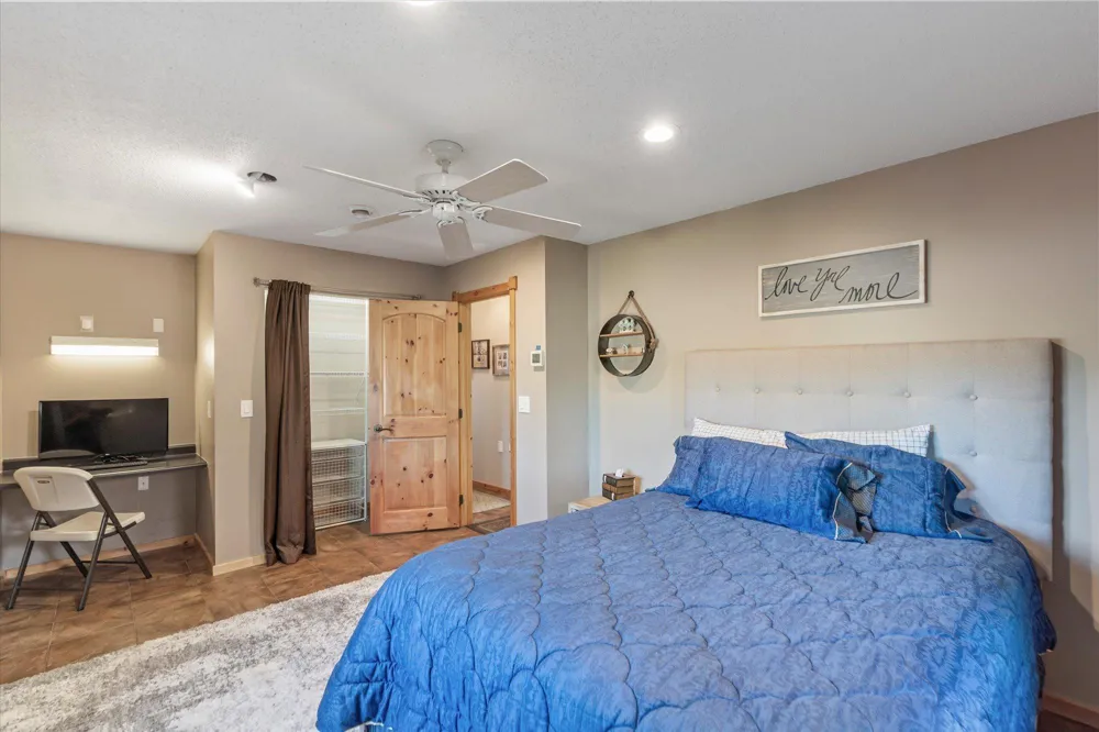 33754 Pineview Lane Crosslake, MN 56442