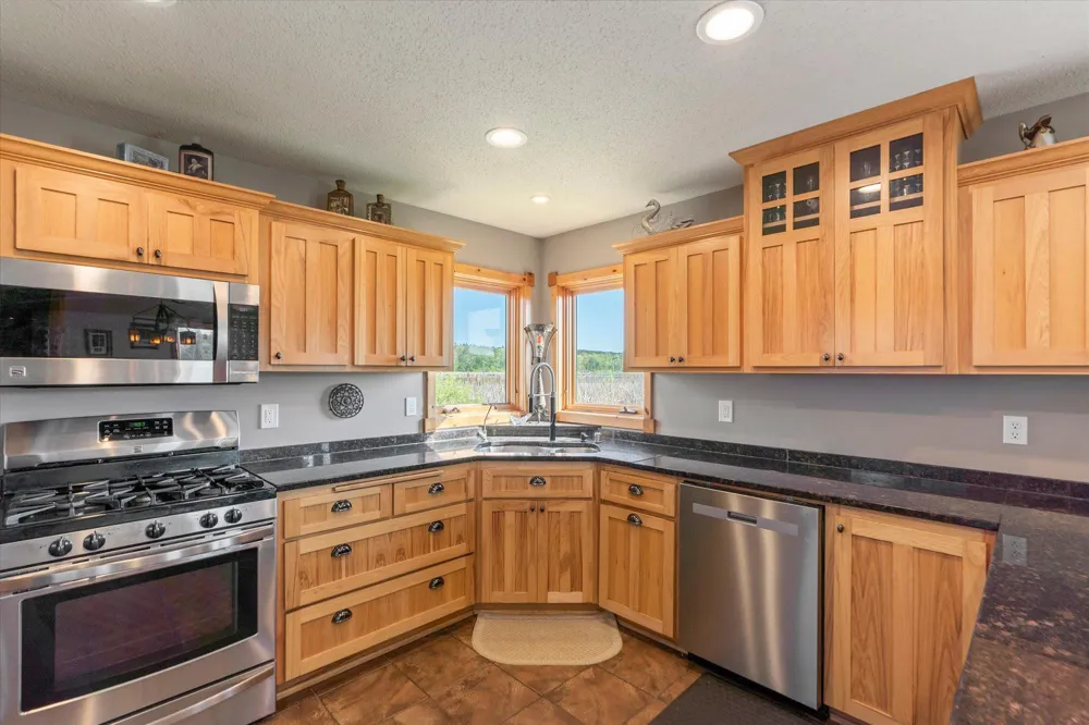 33754 Pineview Lane Crosslake, MN 56442