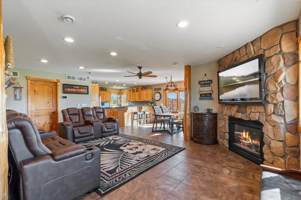 33754 Pineview Lane Crosslake, MN 56442