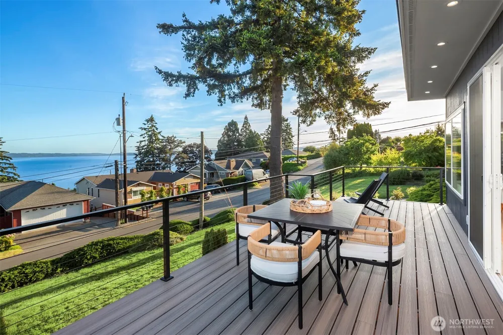 11988 Marine View Drive SW Burien, WA 98146