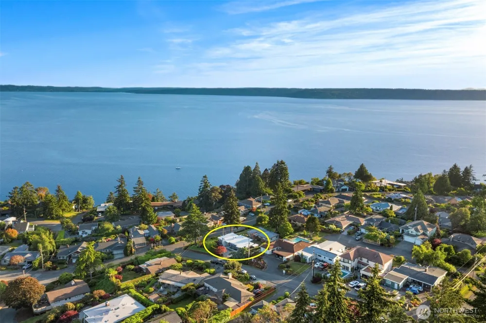 11988 Marine View Drive SW Burien, WA 98146