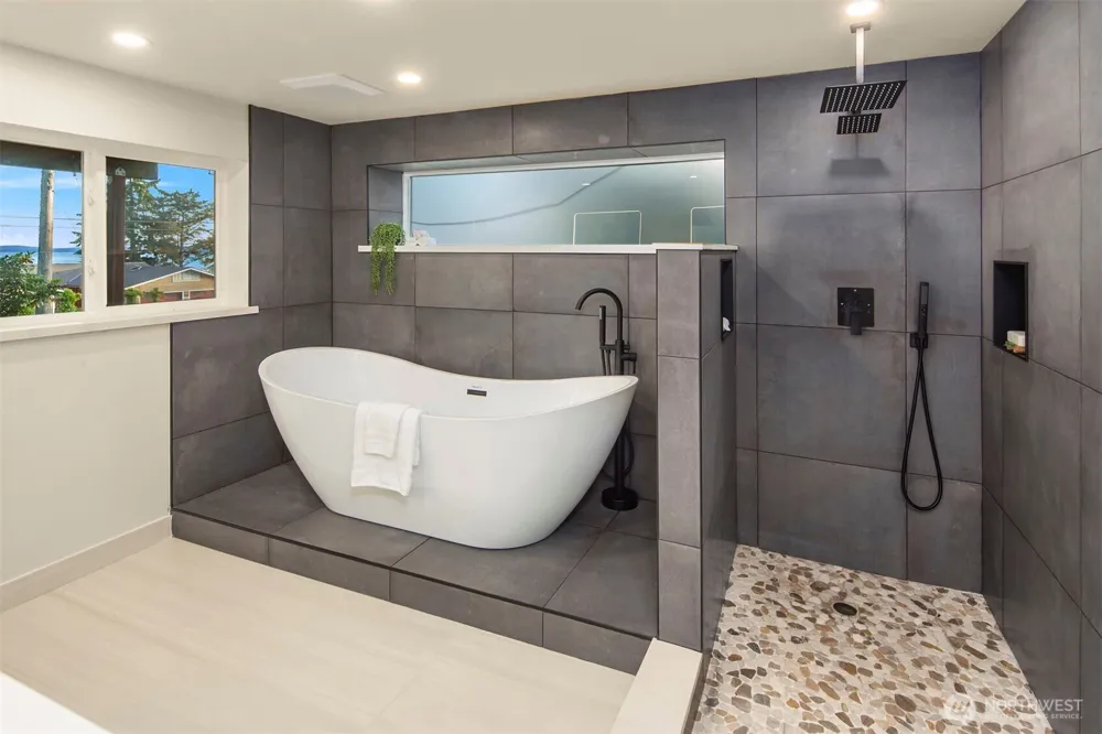 11988 Marine View Drive SW Burien, WA 98146