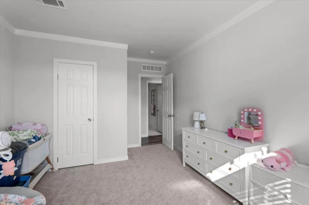 5040 County Road 320 Rockdale, TX 76567