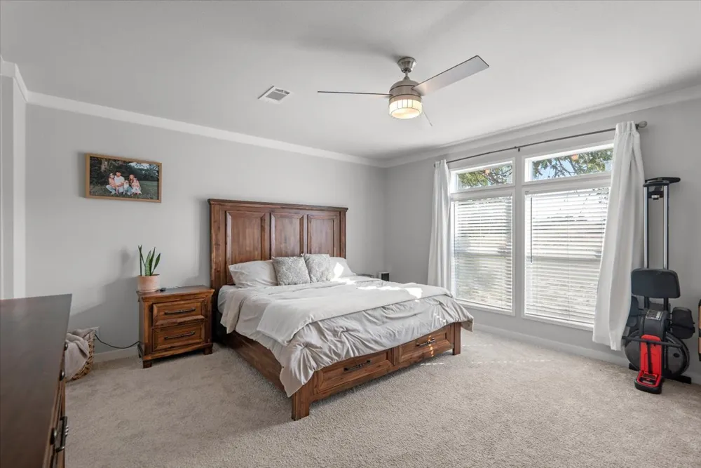 5040 County Road 320 Rockdale, TX 76567