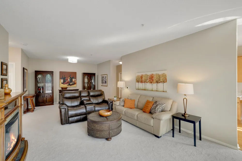 100 Clydesdale Trail #113 Medina, MN 55340