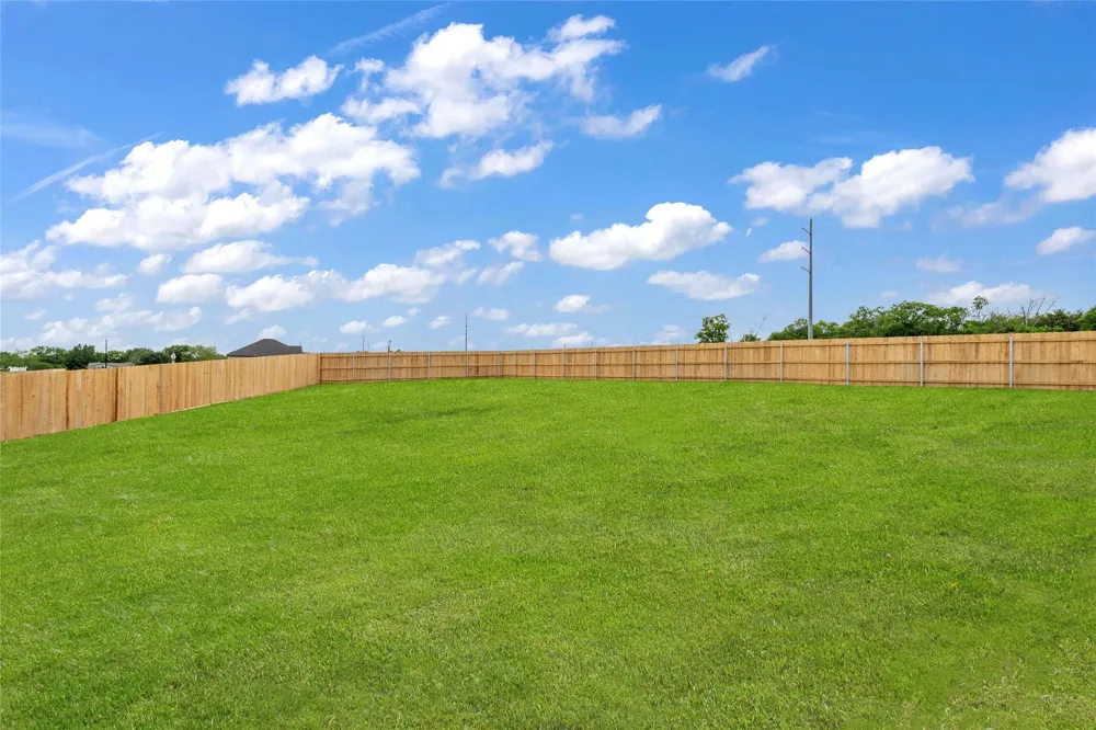 317 Boots Court Lorena, TX 76655