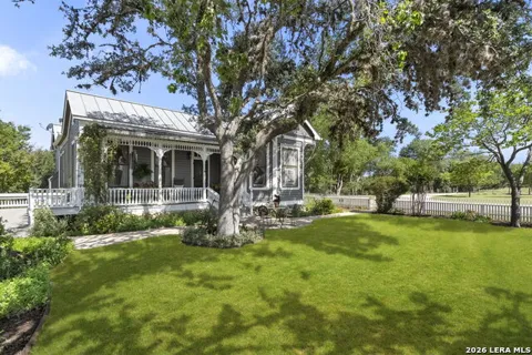 112 N. River Bend Road