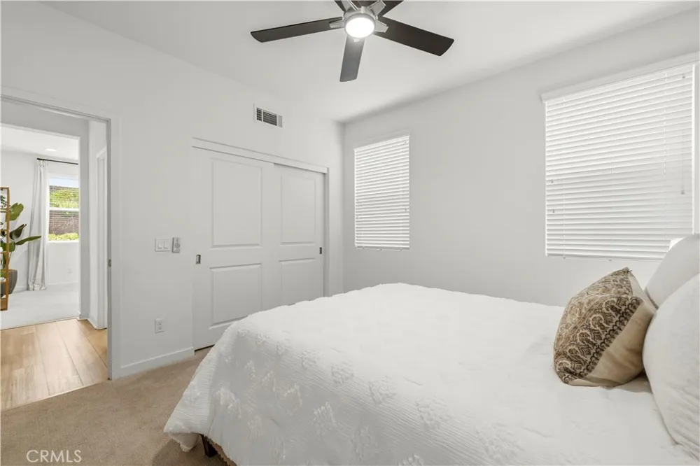 18135 Tableau Way Saugus, CA 91350