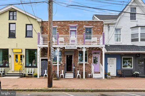 36 CLINTON STREET